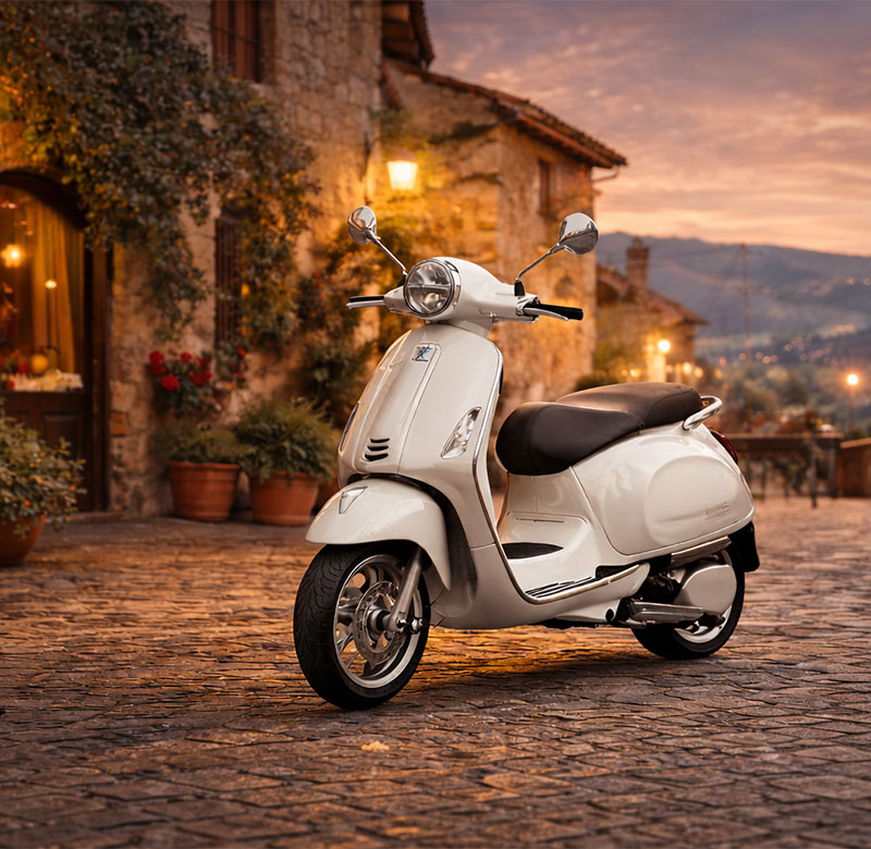 Weitwinkel-Bild von der Küste von Apulien im Sonnenuntergang